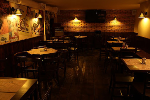 Sróf Étterem és Pub