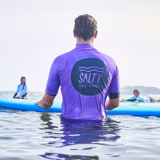 Salty Surf School logo