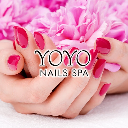 YoYo Nails Spa logo