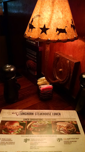 Steak House «LongHorn Steakhouse», reviews and photos, 191 Boston Post Rd W, Marlborough, MA 01752, USA