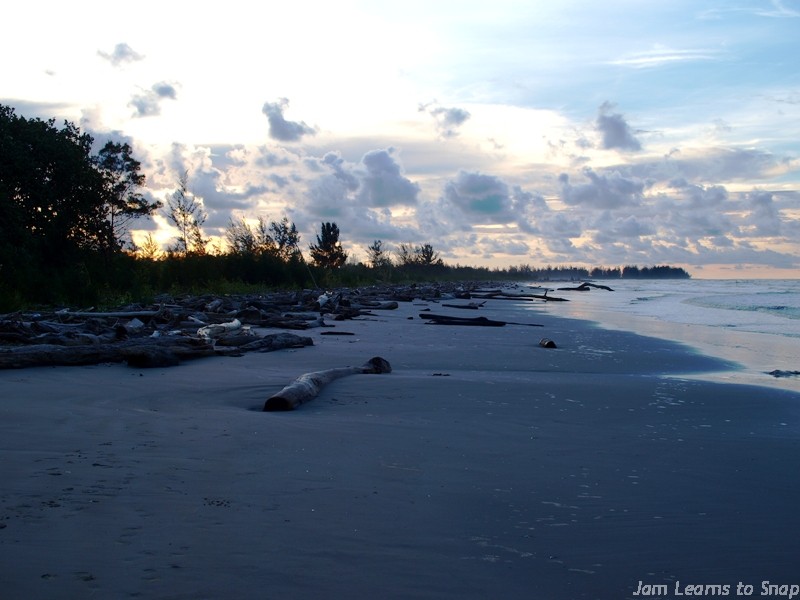 Sunset Color at Oya Beach Sunset Color at Oya Beach picture landscape photo