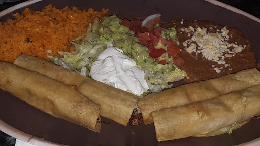 Restaurant «El Salto Mexican Restaurant», reviews and photos, 6295 Ameriplex Dr, Portage, IN 46368, USA