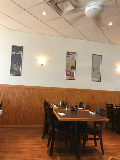Japanese Restaurant «Sushi Ken», reviews and photos, 4206 E Chandler Blvd # 7, Phoenix, AZ 85048, USA