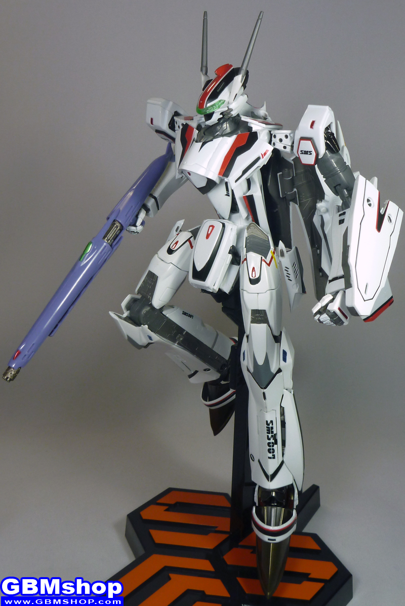 Macross Frontier VF-25F Renewal Version Battroid Mode