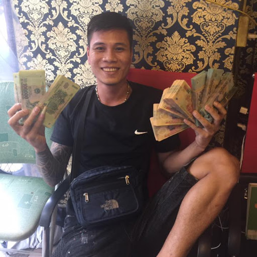 Tiền Giả Mua Bán