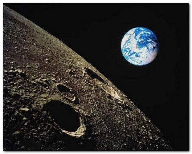 Американский астронавт Армстронг первым ступил на поверхность Луны, ну и что дальше?