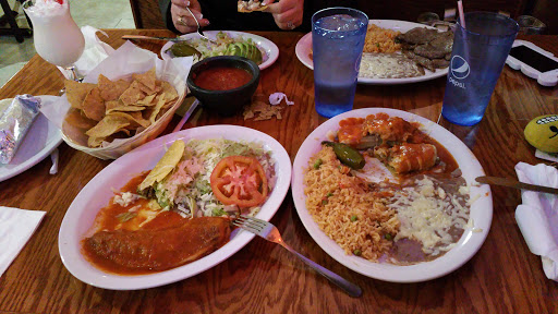 Mexican Restaurant «Jimador Mexican Restaurant», reviews and photos, 156 S Bloomingdale Rd S, Bloomingdale, IL 60108, USA