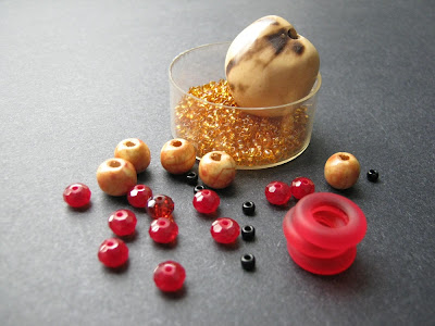 Nutty Valentine Beads