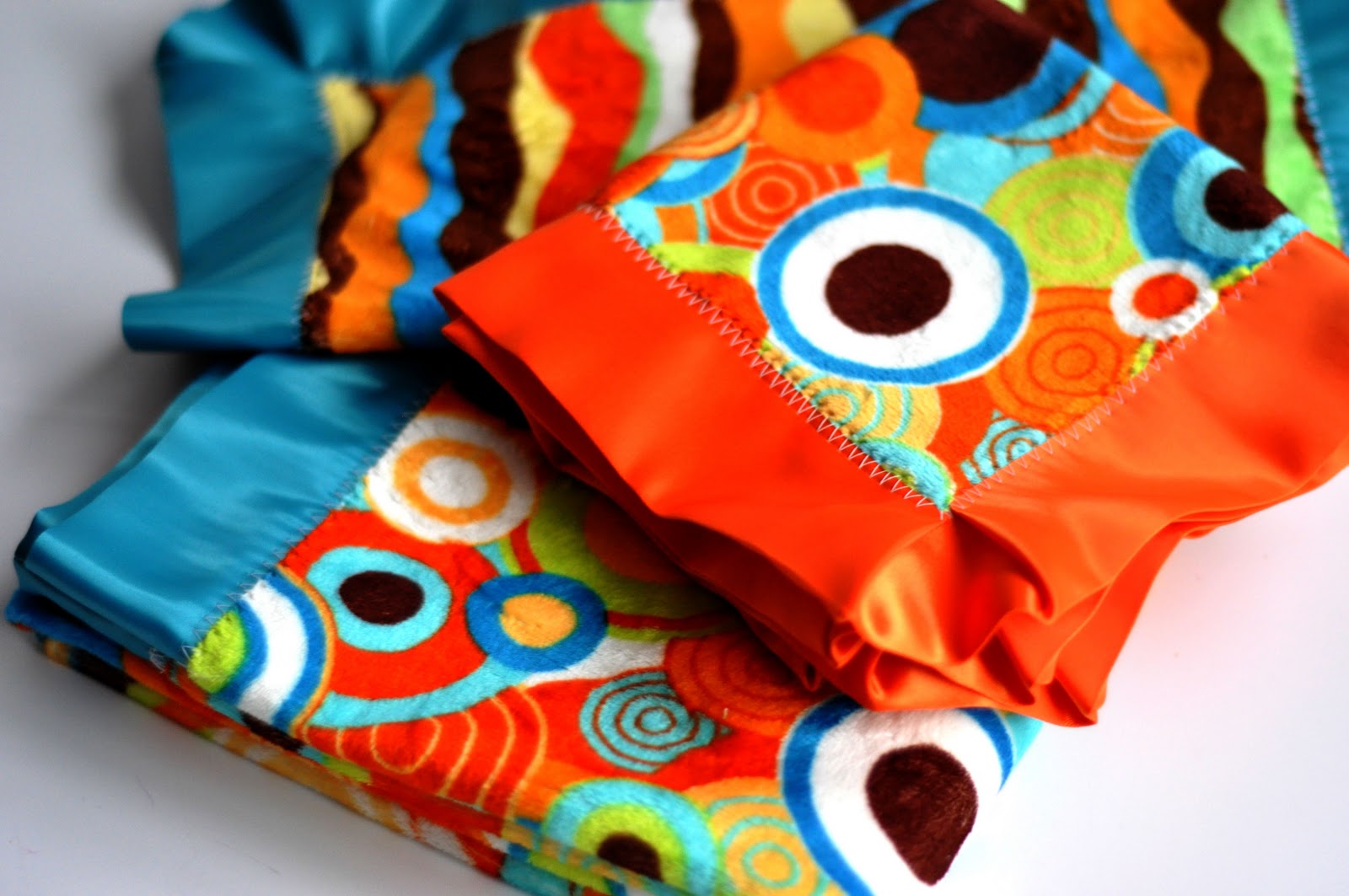 How To Make Quick & Cozy Kit Satin Binding Blanket Online