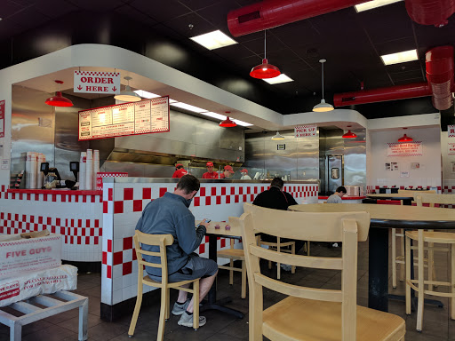 Fast Food Restaurant «Five Guys», reviews and photos, 401 Kenilworth Dr, Petaluma, CA 94952, USA