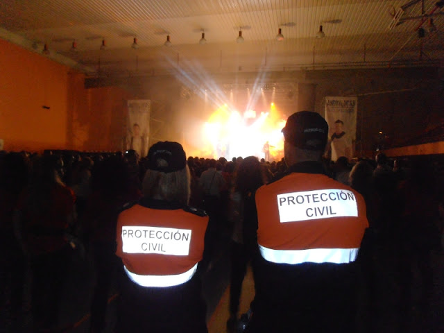 Compañeros de Alhaurin de la Torre durante el Concierto. Compañeros de Alhaurin de la Torre durante el Concierto.