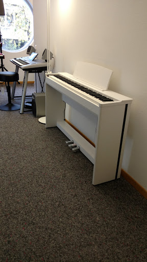 Krompholz Musik AG