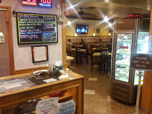Italian Restaurant «Redford Grill & Bar», reviews and photos, 25800 Five Mile Road, Redford Charter Twp, MI 48239, USA