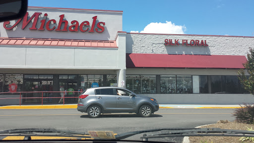 Craft Store «Michaels», reviews and photos, 1357 Towne Square Blvd NW, Roanoke, VA 24012, USA