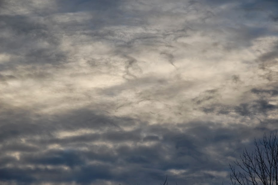 Clouds in the morning sky on 11 March 2014