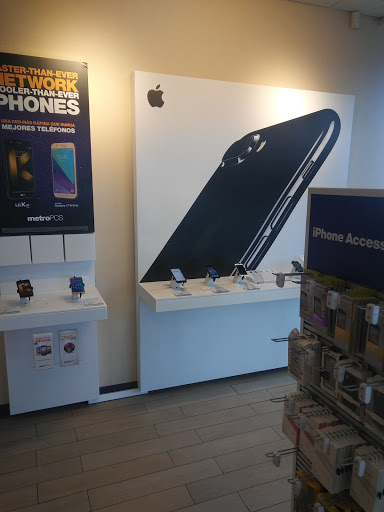 Cell Phone Store «MetroPCS», reviews and photos, 282 NE 8th St, Homestead, FL 33030, USA