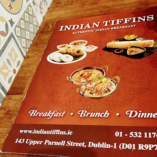 INDIAN TIFFINS logo