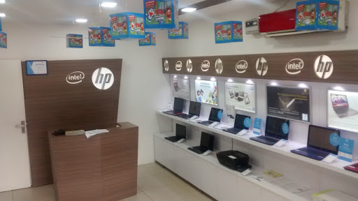 HP World, SN Z 1632, Canara Bank, Amrik Singh Rd, Bathinda, Punjab 151001, India, Computer_Shop, state PB