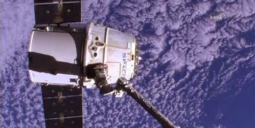 Spacex Dragon Spacecraft Returns To Earth From Space Station