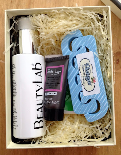 You Beauty Discovery Box March 2014