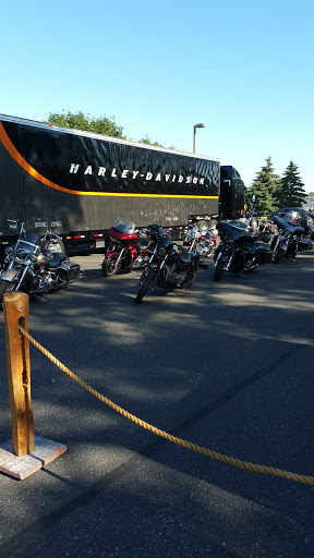 Motorcycle Dealer «Twin Cities Harley-Davidson Blaine», reviews and photos