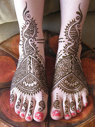 mehandi designs for feet