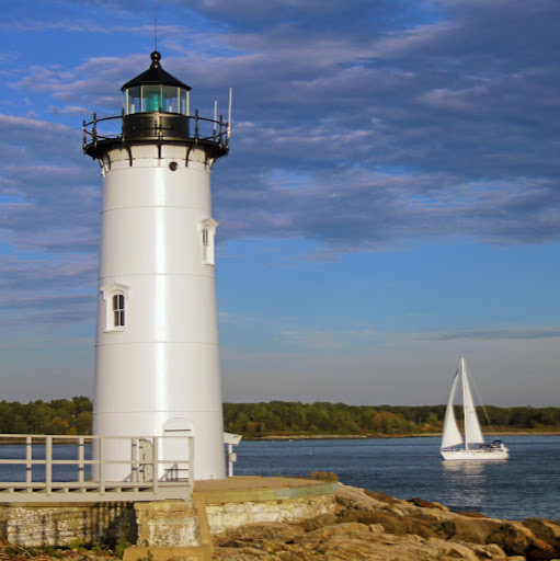 Portsmouth Harbor Lighthouse logo