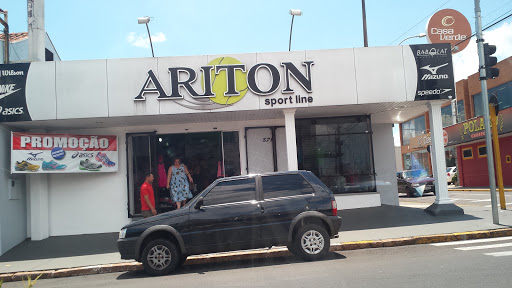 Ariton Sport Line, Av. Dom Lúcio, 571 - Centro, Botucatu - SP, 18602-092, Brasil, Loja_de_artigos_de_desporto, estado São Paulo