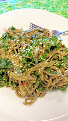 Recipe for Soba Noodles with Kale, Miso, and Avocado, vegetarian and gluten free and healthy and easy!