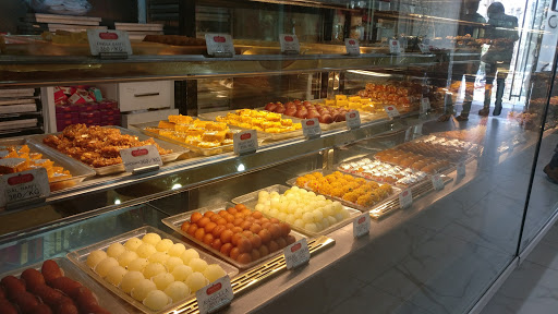 Sharman Jain Sweets, B-19-187, Rani Jhansi Rd, Rani Jhansi Enclave, Civil Lines, Ludhiana, Punjab 141001, India, Dessert_Restaurant, state PB