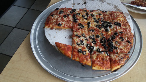Pizza Restaurant «Sir Pizza», reviews and photos, 198 Vale St, Battle Creek, MI 49014, USA