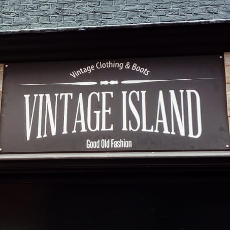 Vintage Island logo