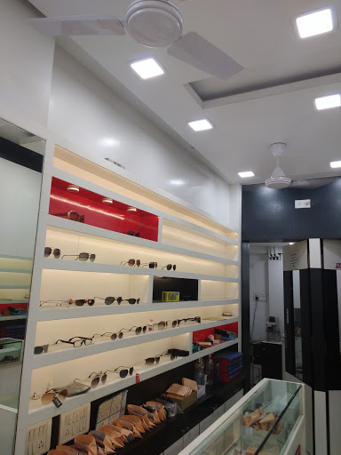 S S Parwal Opticals Co, 214, NSC Bose Rd, Parrys, George Town, Chennai, Tamil Nadu 600001, India, Optometrist_Shop, state TN