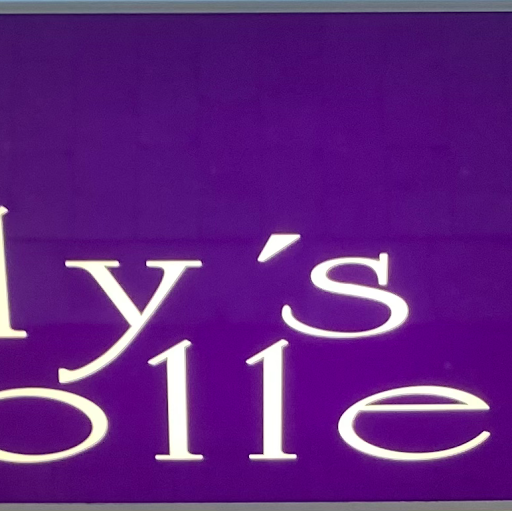 Dolly's Collection logo
