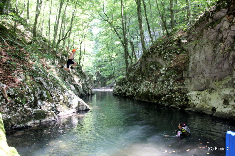 Alin in marea saritura :)