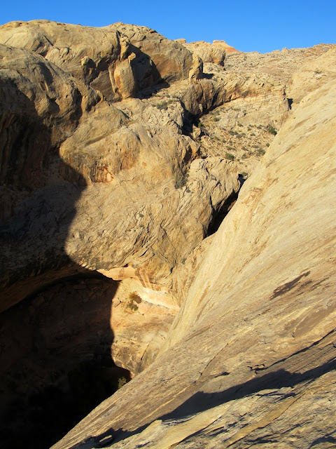 Spring Canyon dryfall below