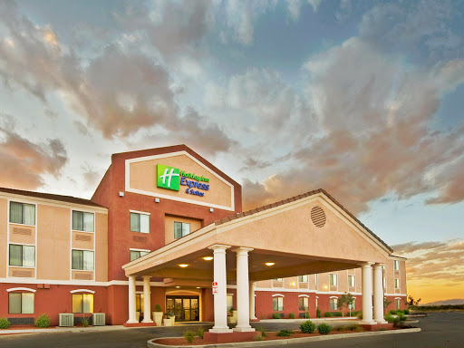 Holiday Inn Express & Suites Willcox by IHG