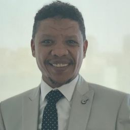 الحرب بين الدولار وأسعار الذهب، فمن سيفوز؟