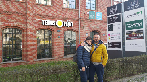 Tennis-Point Berlin, Berlin (+49 30 39743699)