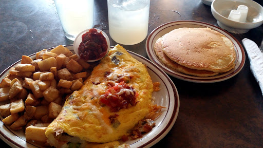 Breakfast Restaurant «Le Peep», reviews and photos, 701 Gervais St #110, Columbia, SC 29201, USA
