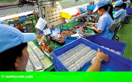 Hình 1: Doanh nghiệp FDI “kêu” chất lượng nhân lực Việt Hình 1: Doanh nghiệp FDI “kêu” chất lượng nhân lực Việt