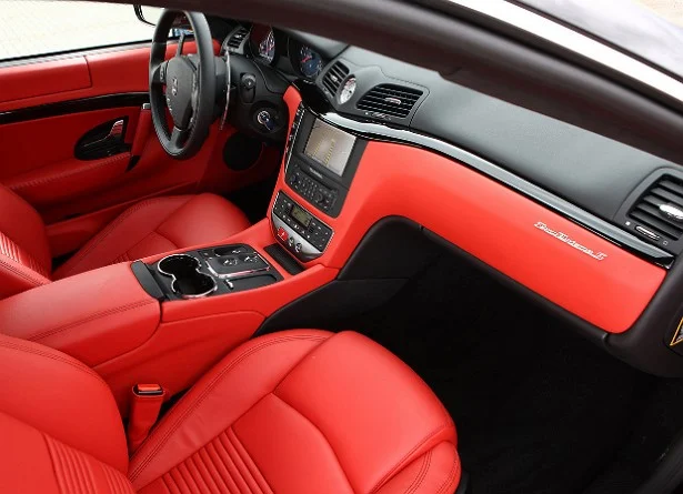 Maserati GranTurismo S, interior