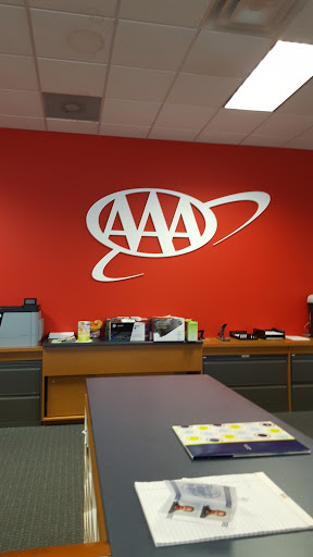 Travel Agency «AAA Newport News Location», reviews and photos, 733 J Clyde Morris Blvd, Newport News, VA 23601, USA