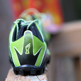 Another Runner: Inov-8 Bare-Grip 200 :: 30-Miles-from-New Review
