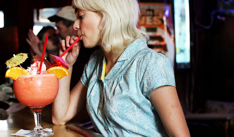 Women's Bawaiian Drinking Daiquiri
