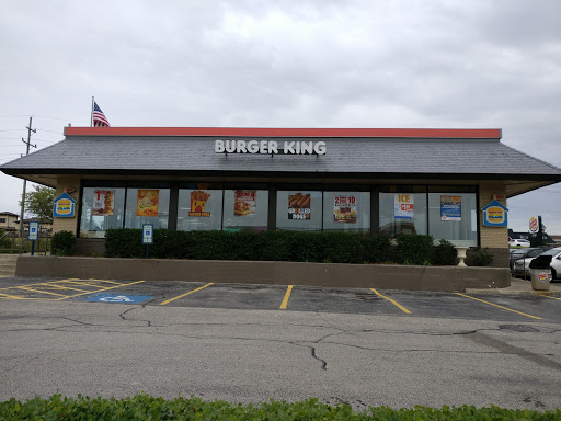 Fast Food Restaurant «Burger King», reviews and photos, 1540 Butterfield Rd, Downers Grove, IL 60515, USA