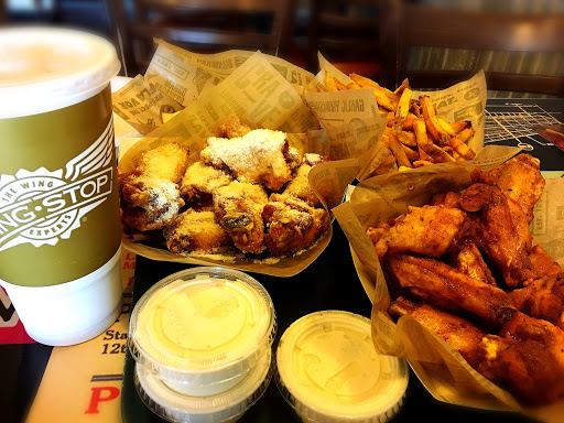 Chicken Wings Restaurant «Wingstop», reviews and photos, 566 W Army Trail Rd, Carol Stream, IL 60188, USA