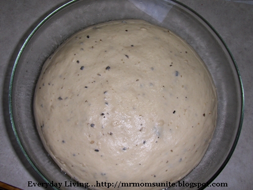 photo of the olive bread after proofing