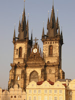Kerken - Gothiek - OLV voor Týn 2.JPG