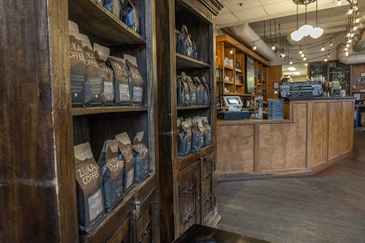 Coffee Shop «Zoka Coffee Roaster & Tea Co», reviews and photos, 2901 NE Blakeley St, Seattle, WA 98105, USA